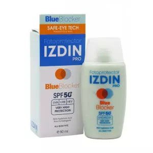 کرم ضد آفتاب رنگی SPF40 پوست چرب لافارر ضد لک 40 میلی لیتر